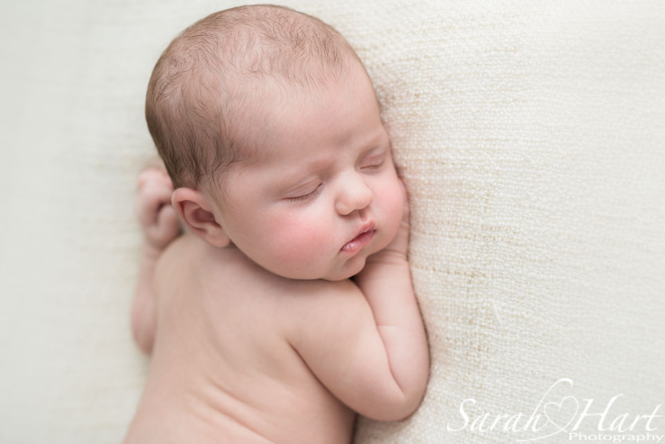 Baby Photographer Sevenoaks, Tunbridge Wells, Kent, sleepy newborn