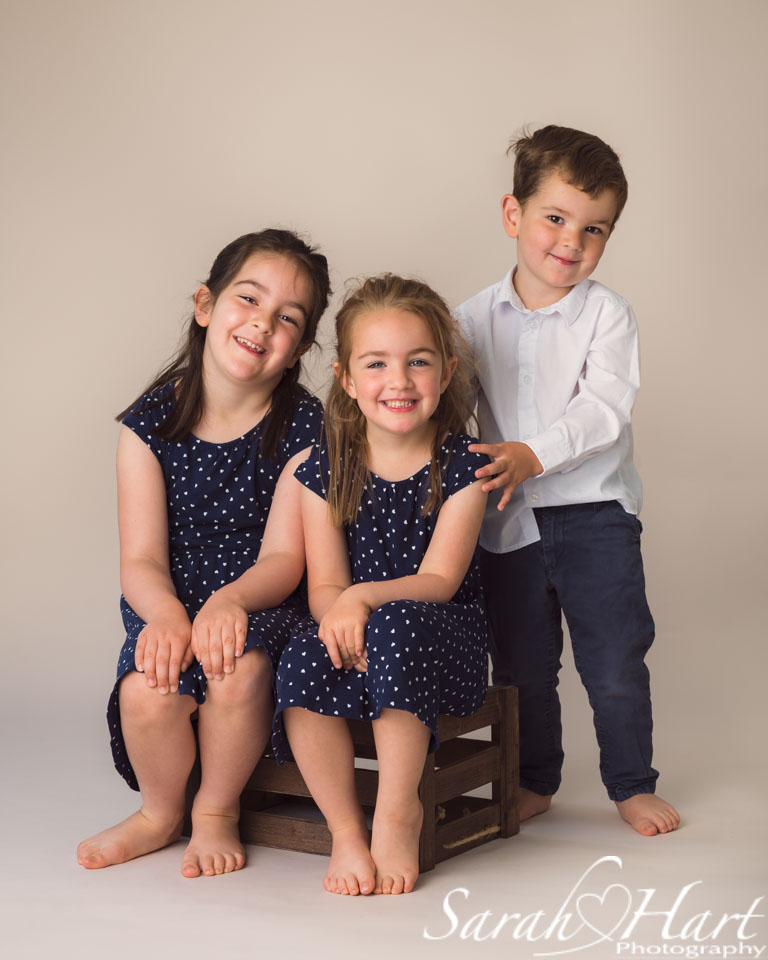 Siblings, mini session portraits, brother and sisters, photography in Kent