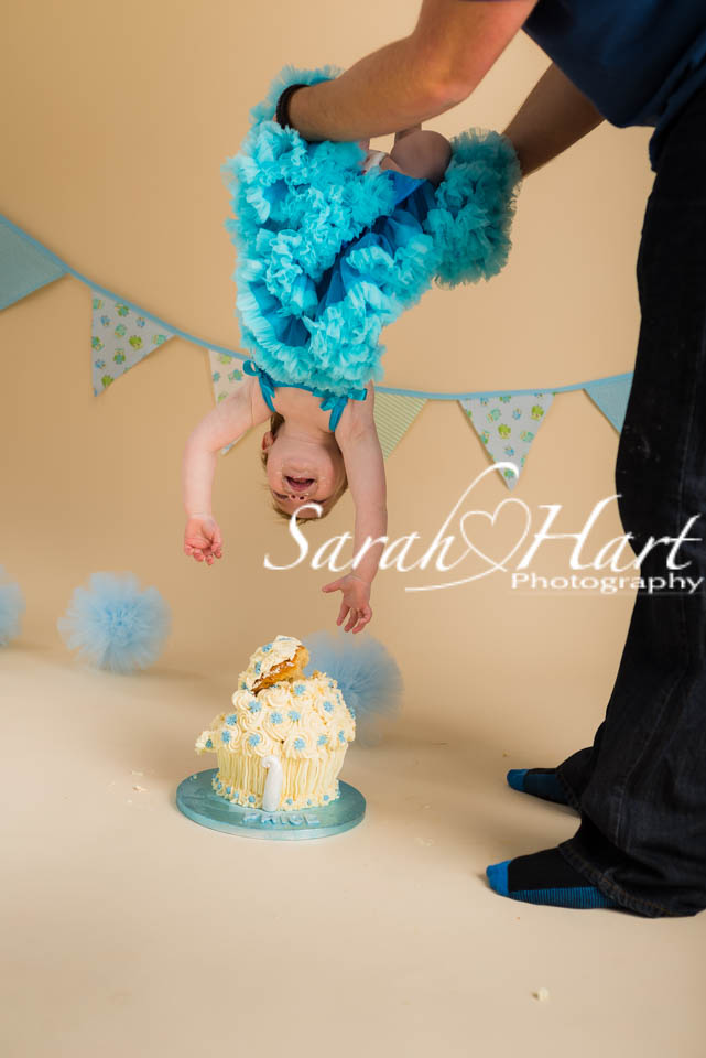 Messy Cake Smash, head in cake shot, photography by Sarah Hart, Kent