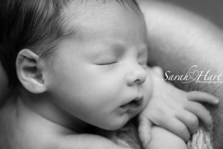 eyelash details on a newborn, stunning newborn images, Tonbridge photographer