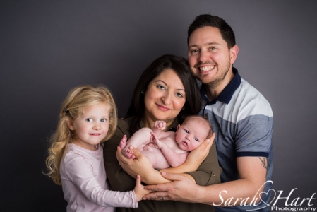 Family photographs with your newborn, photoshoot in Tonbridge