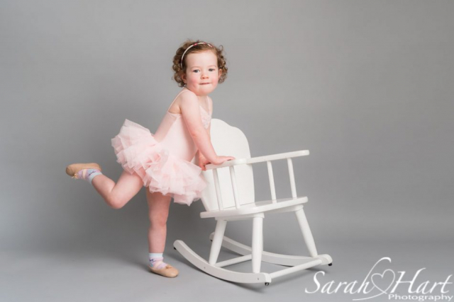 baby ballet dancer arabesque, sevenoaks dance photography
