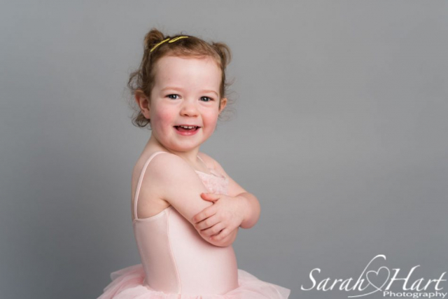 baby ballerina, cute ballet portrait, tonbridge dance photoshoot