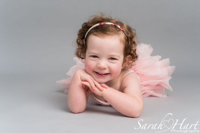 baby ballerina in tutu, tonbridge photographer