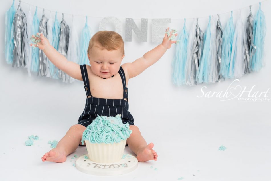 baby boy at his first birthday cake smash session maidstone