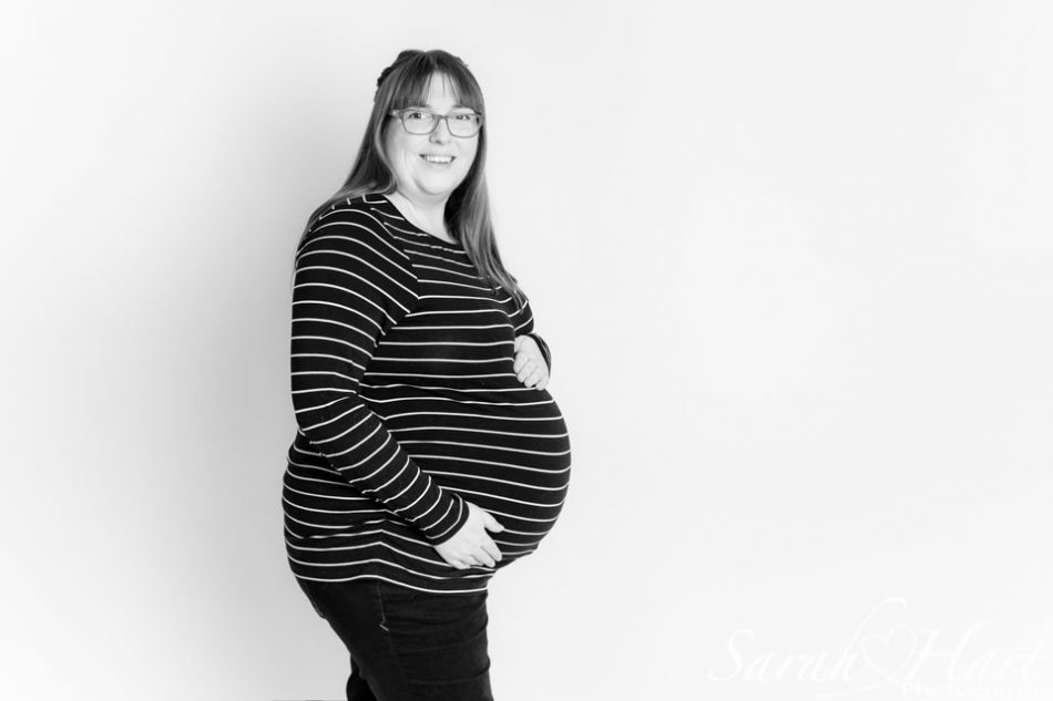 Kent maternity photographer, Sarah Hart Photography